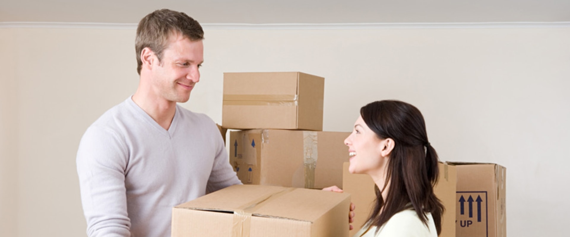 How Renting A Truck Gives Convenience To Companies When Making An Office Move In California