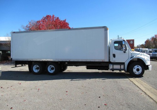 How much weight can a 26 ft truck carry?